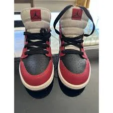 images - 2025-12-18T194659.263.webp