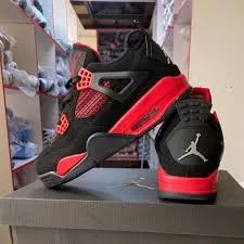 images - 2025-12-18T202806.459.webp