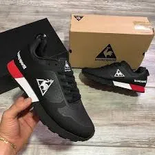 Le Coq Sportif men's athletic sneakers